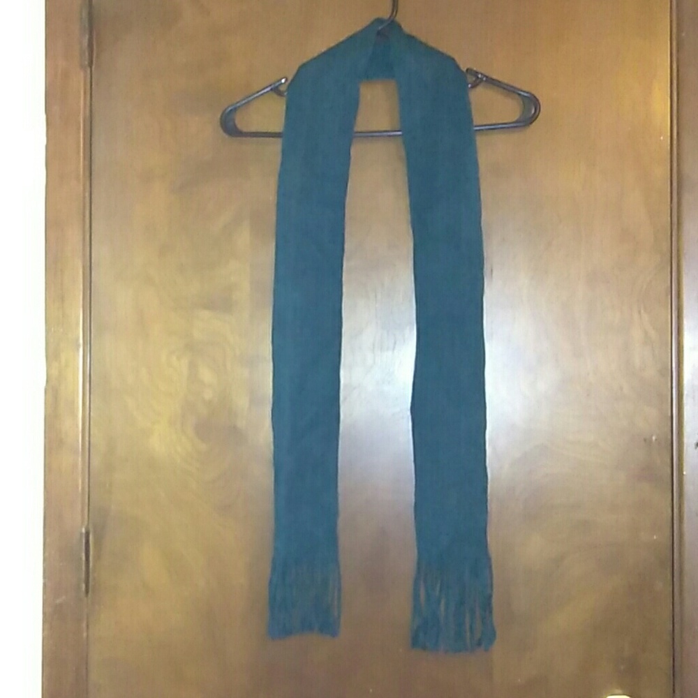 Scarf - Picture 2 of 3